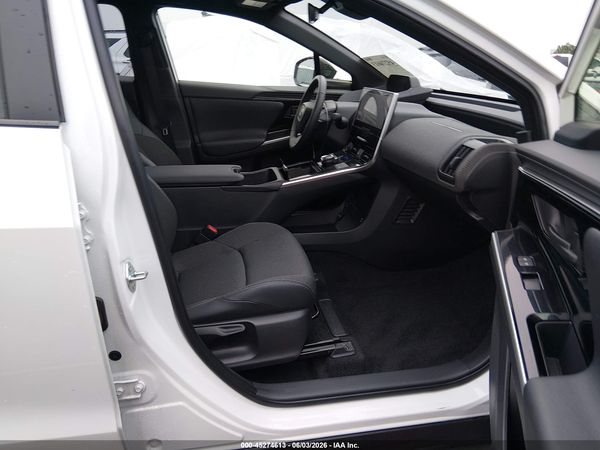 2024 TOYOTA BZ4X XLE