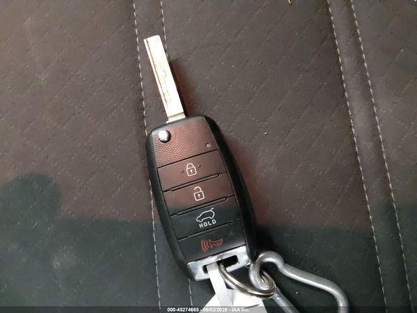 2016 KIA SORENTO 2.4L LX