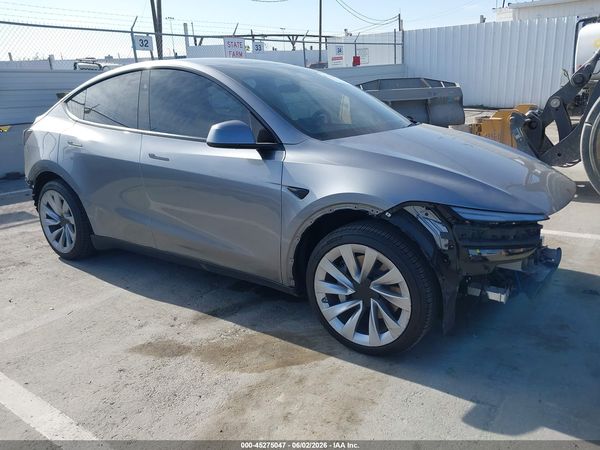 2026 TESLA MODEL Y