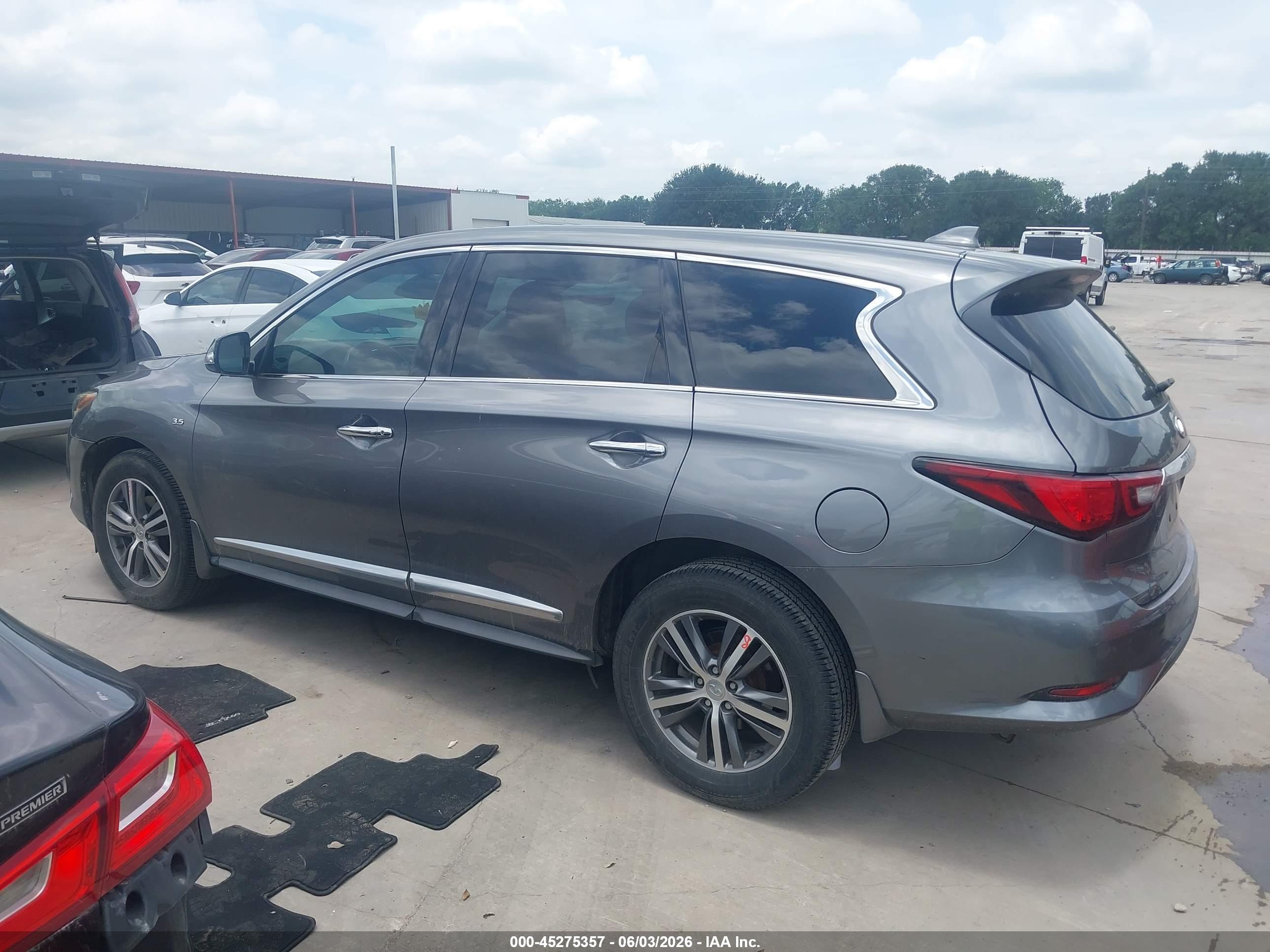 2020 INFINITI QX60 PURE