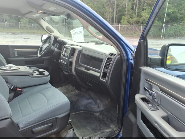 2019 RAM 1500 CLASSIC TRADESMAN  4X2 8' BOX