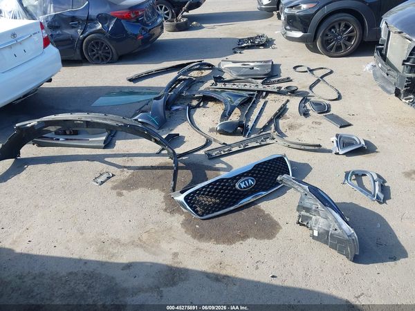 2016 KIA SORENTO 2.4L LX