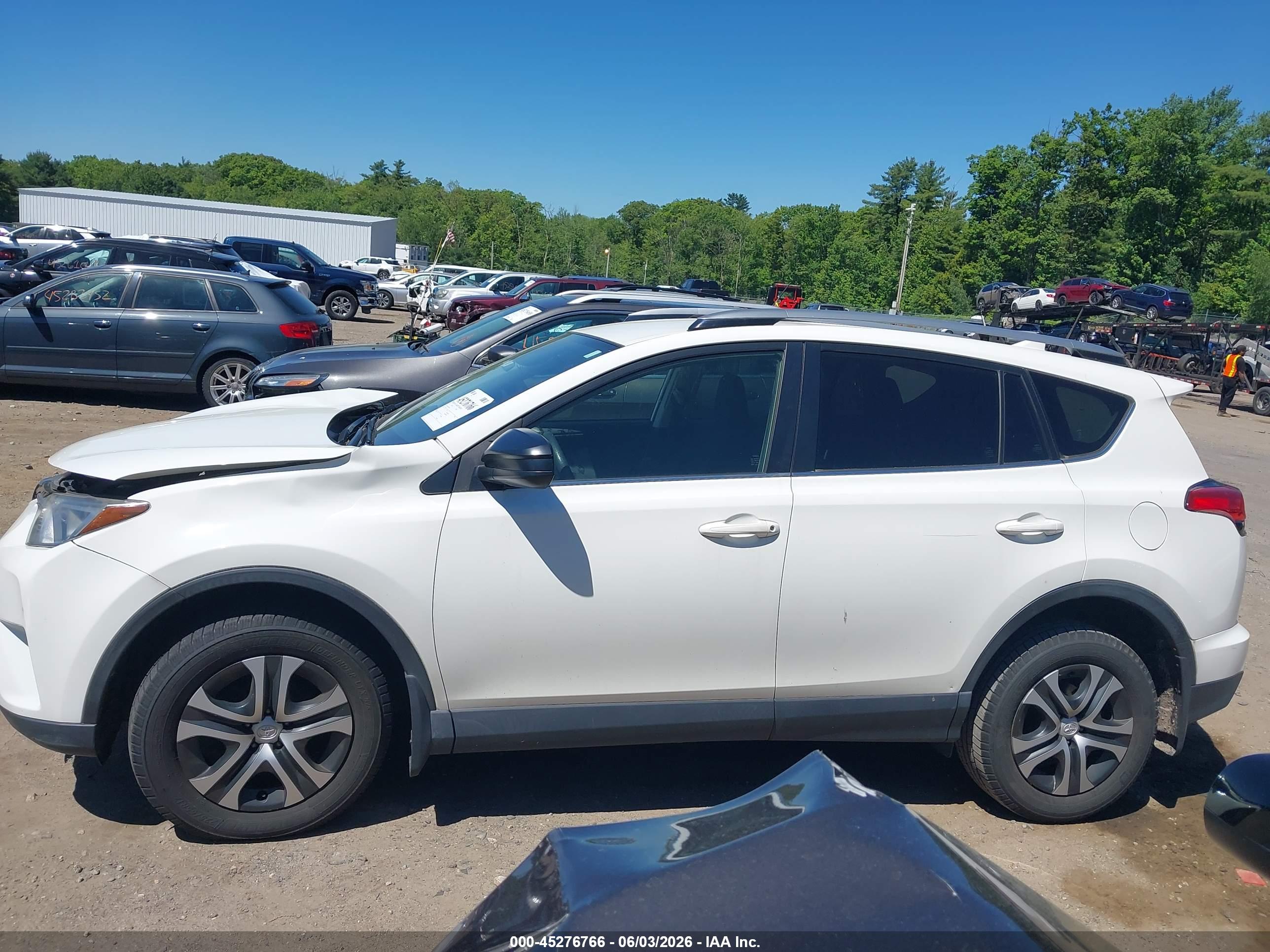 2017 TOYOTA RAV4 LE