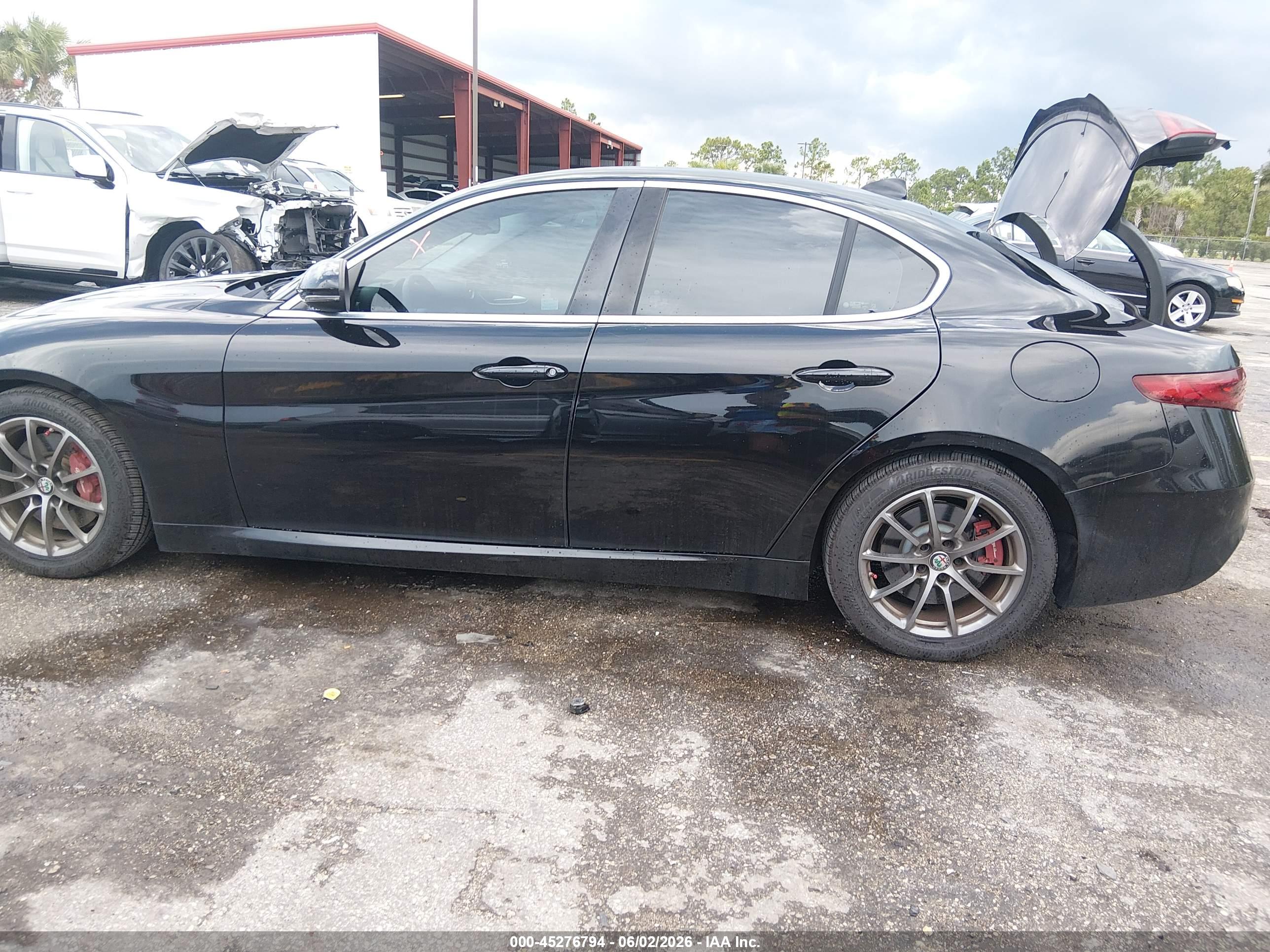 2018 ALFA ROMEO GIULIA RWD