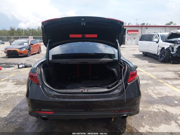 2018 ALFA ROMEO GIULIA RWD