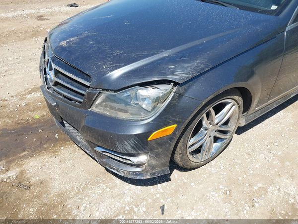 2013 MERCEDES-BENZ C 300 SPORT 4MATIC
