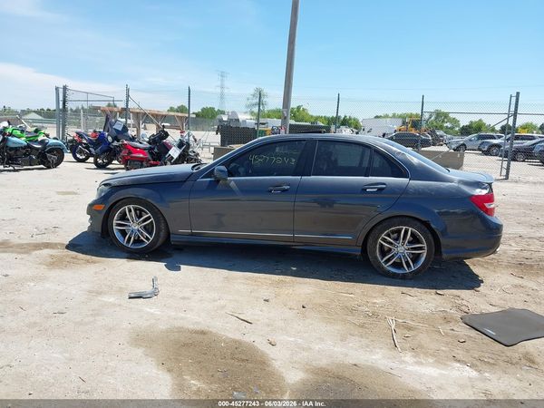 2013 MERCEDES-BENZ C 300 SPORT 4MATIC