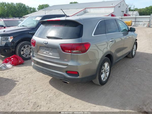 2019 KIA SORENTO 2.4L LX