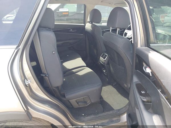 2019 KIA SORENTO 2.4L LX