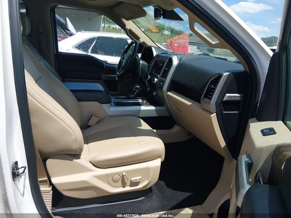 2017 FORD F-150 LARIAT