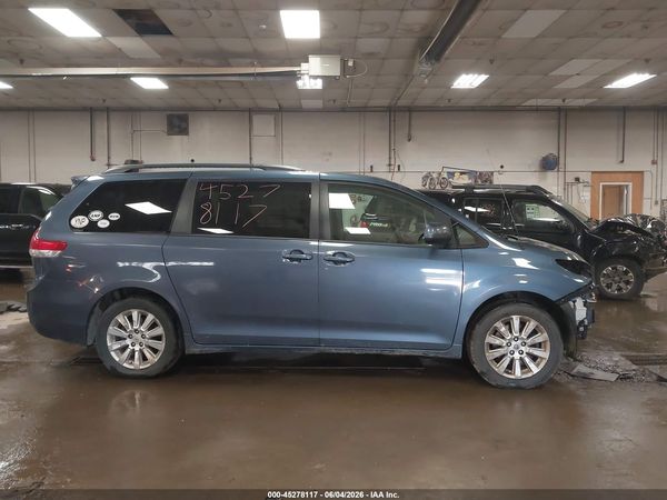2014 TOYOTA SIENNA LE 7 PASSENGER — I116