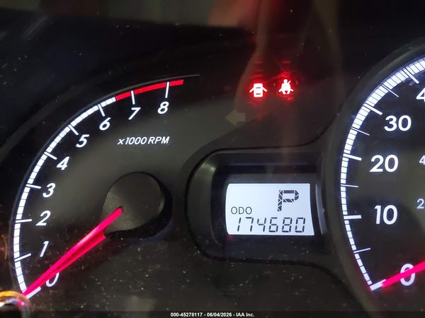 2014 TOYOTA SIENNA LE 7 PASSENGER — I118