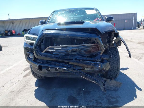 2023 TOYOTA TACOMA TRD SPORT
