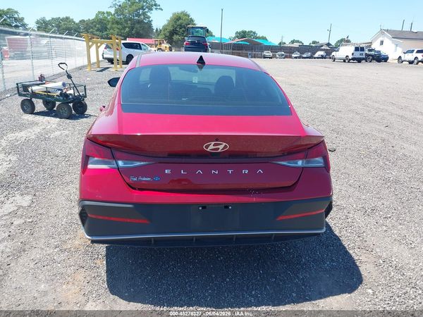 2024 HYUNDAI ELANTRA SEL