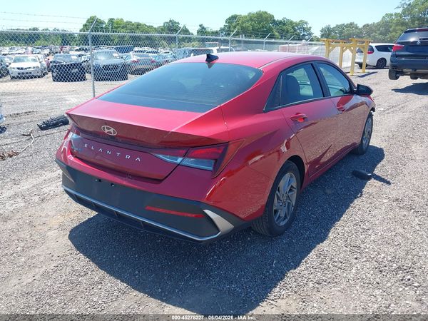 2024 HYUNDAI ELANTRA SEL