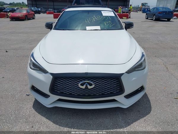 2020 INFINITI Q60 LUXE