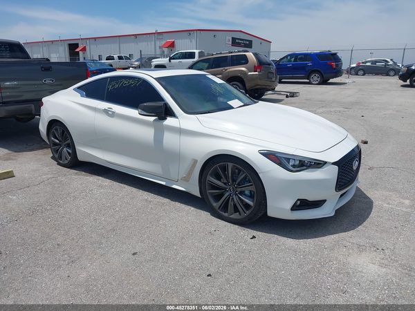 2020 INFINITI Q60 LUXE