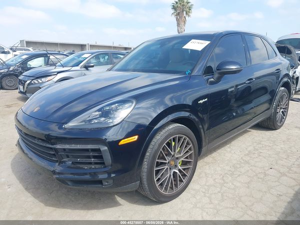 2021 PORSCHE CAYENNE E-HYBRID
