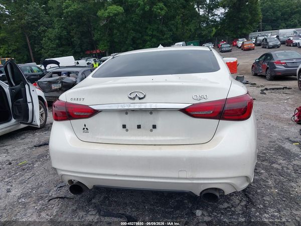2020 INFINITI Q50 LUXE