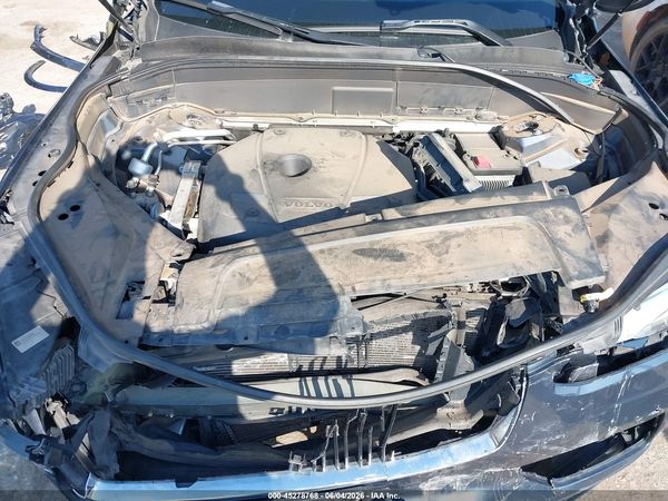 2019 VOLVO XC90 T6 MOMENTUM