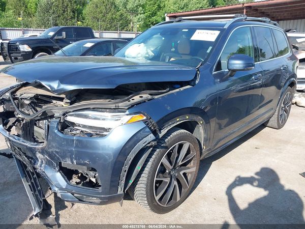 2019 VOLVO XC90 T6 MOMENTUM