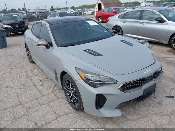 2022 KIA STINGER GT-LINE