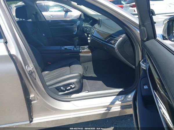 2021 BMW 740I XDRIVE