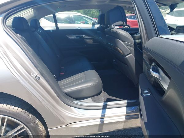 2021 BMW 740I XDRIVE