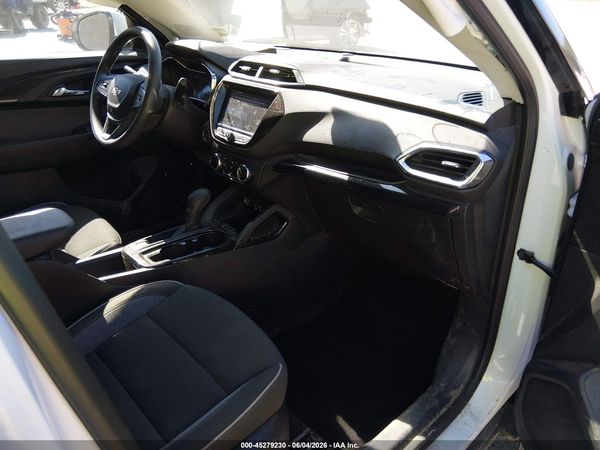 2023 CHEVROLET TRAILBLAZER AWD LT — I5