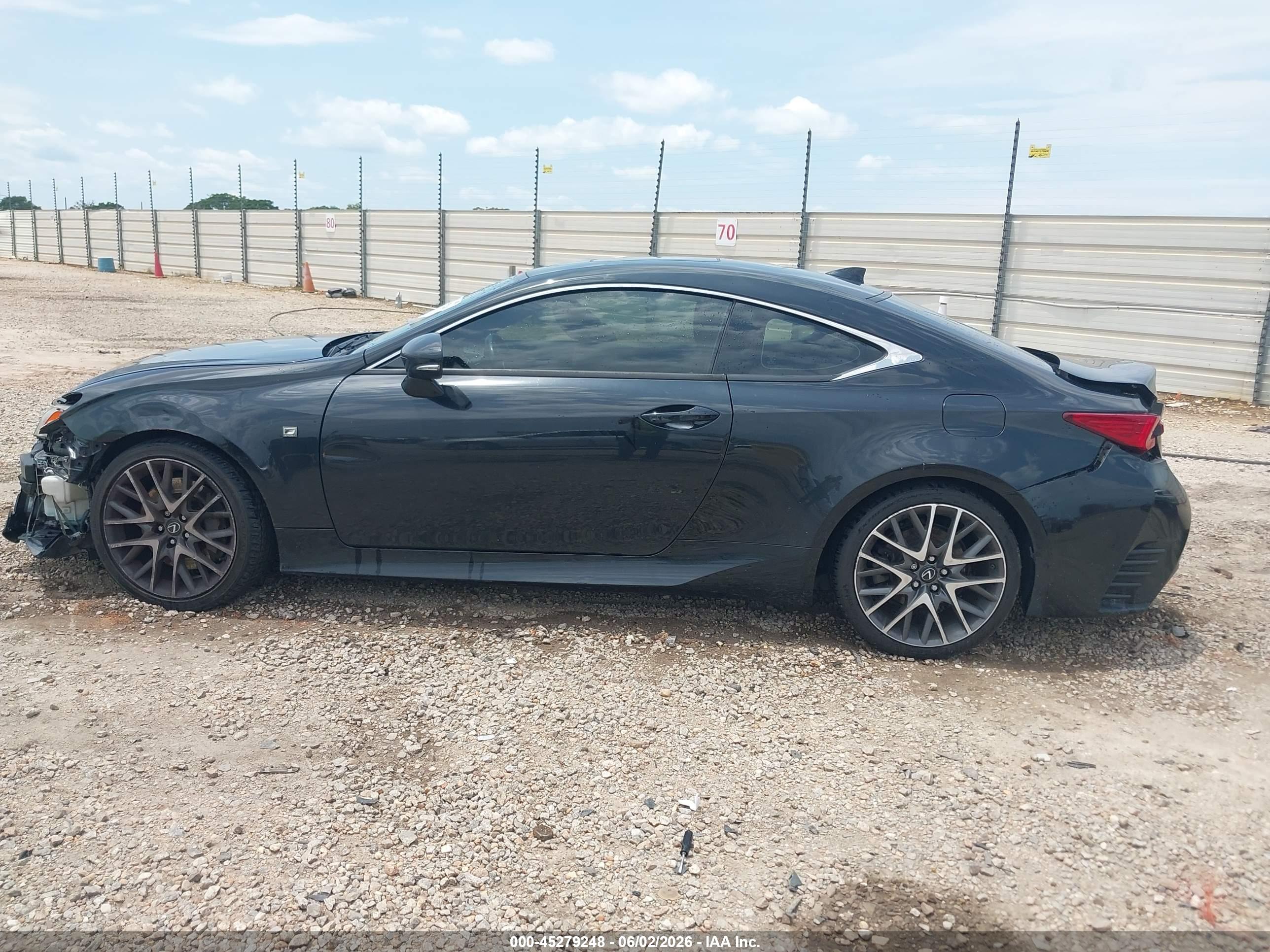 2016 LEXUS RC 200T