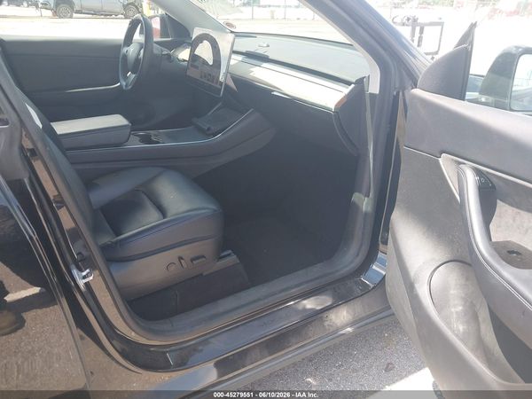 2020 TESLA MODEL Y