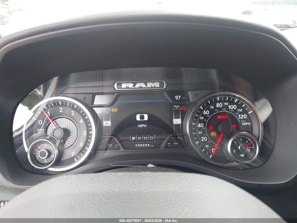 2022 RAM 1500 BIG HORN  4X2 6'4 BOX