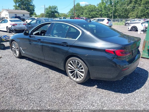 2021 BMW 530I