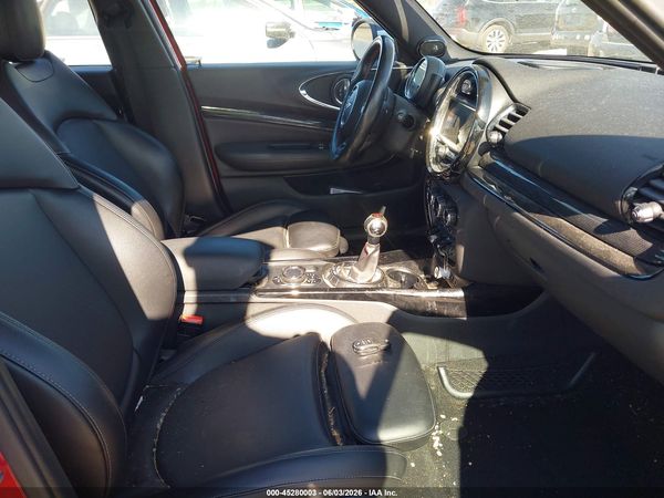2016 MINI CLUBMAN COOPER