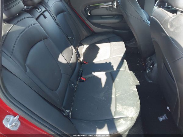 2016 MINI CLUBMAN COOPER