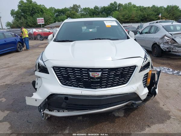 2022 CADILLAC XT4 AWD PREMIUM LUXURY