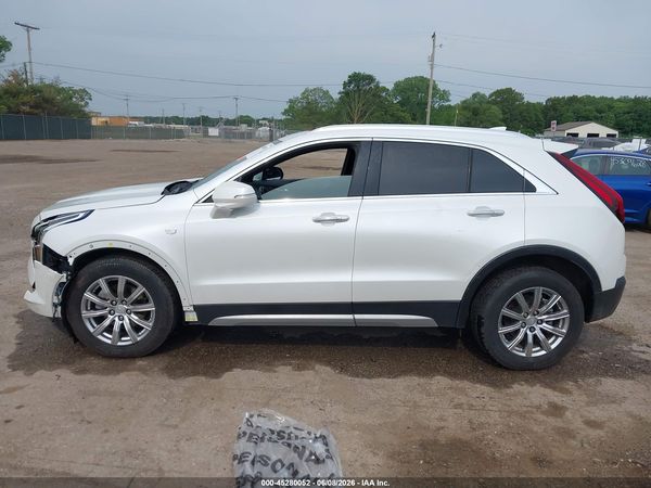 2022 CADILLAC XT4