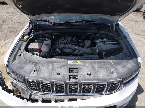 2023 JEEP GRAND CHEROKEE L LAREDO 4X4
