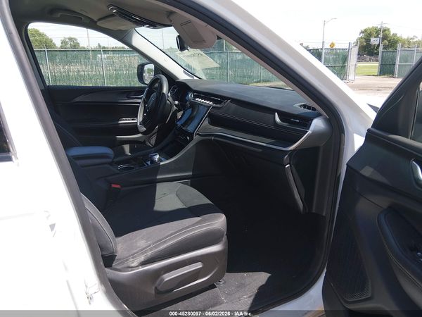 2023 JEEP GRAND CHEROKEE L LAREDO 4X4
