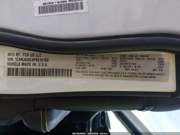 2023 JEEP GRAND CHEROKEE L LAREDO 4X4