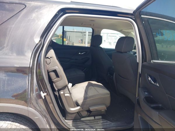 2018 CHEVROLET TRAVERSE 1LT — I8