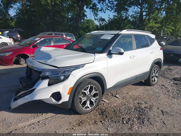 2023 KIA SELTOS EX