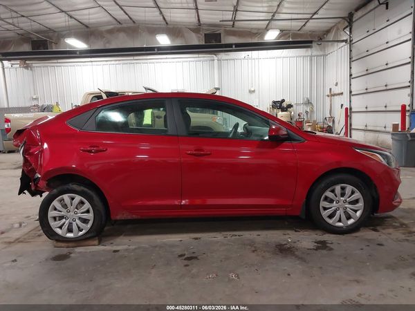 2022 HYUNDAI ACCENT SE