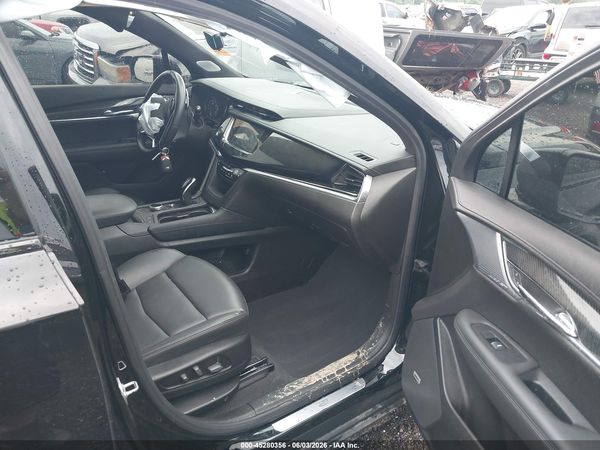2024 CADILLAC XT6 AWD SPORT