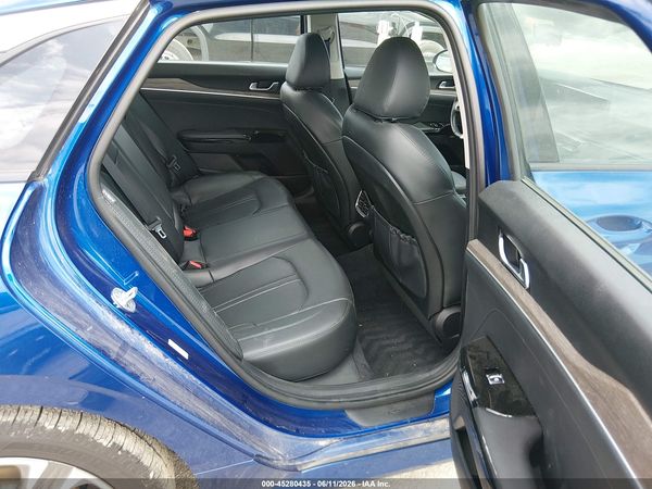 2023 KIA K5 EX