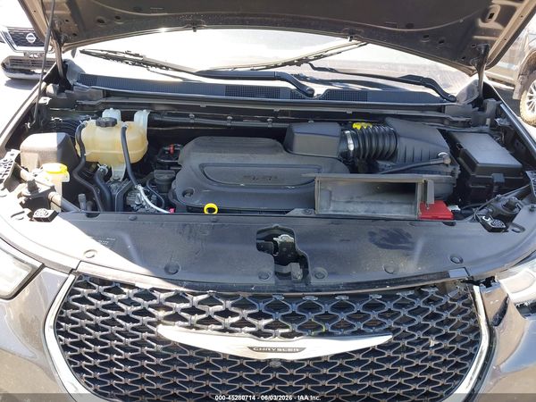 2022 CHRYSLER PACIFICA TOURING L