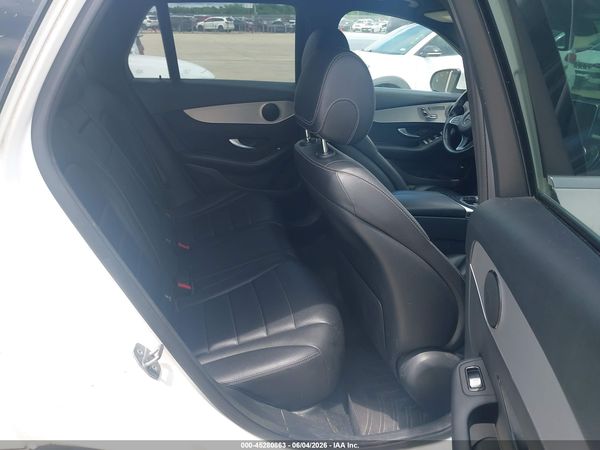 2019 MERCEDES-BENZ GLC 300 GLC300