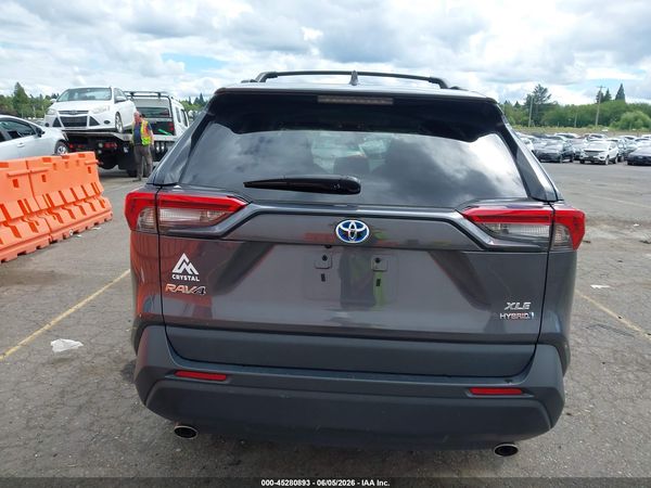 2021 TOYOTA RAV4 HYBRID XLE