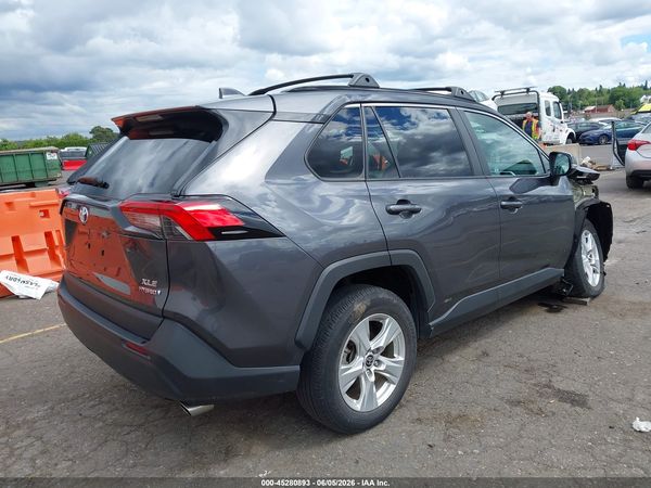 2021 TOYOTA RAV4 HYBRID XLE