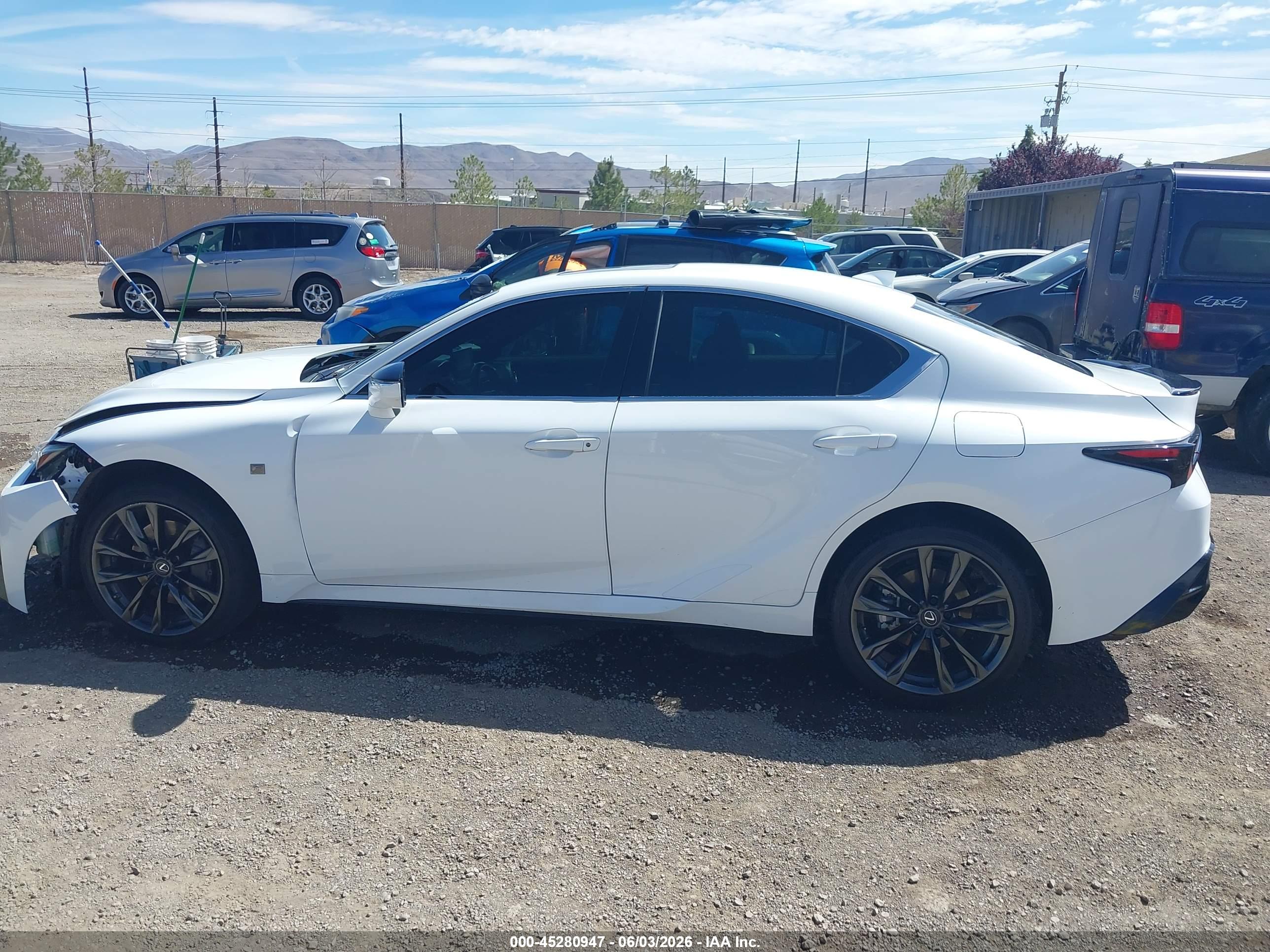 2024 LEXUS IS 300 F SPORT DESIGN